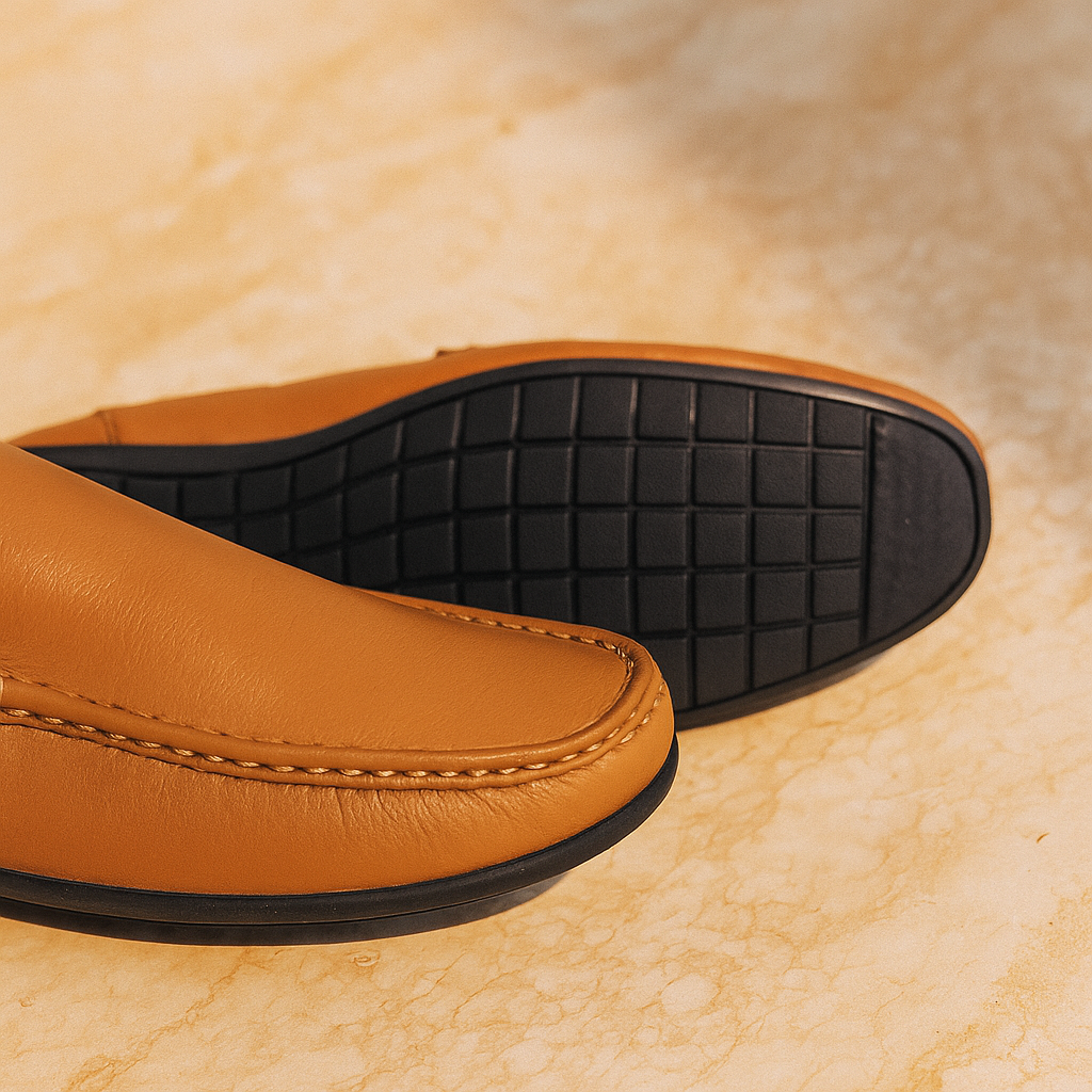 Men’s Classic Tan Leather Loafers – Handcrafted Elegance for Modern Men