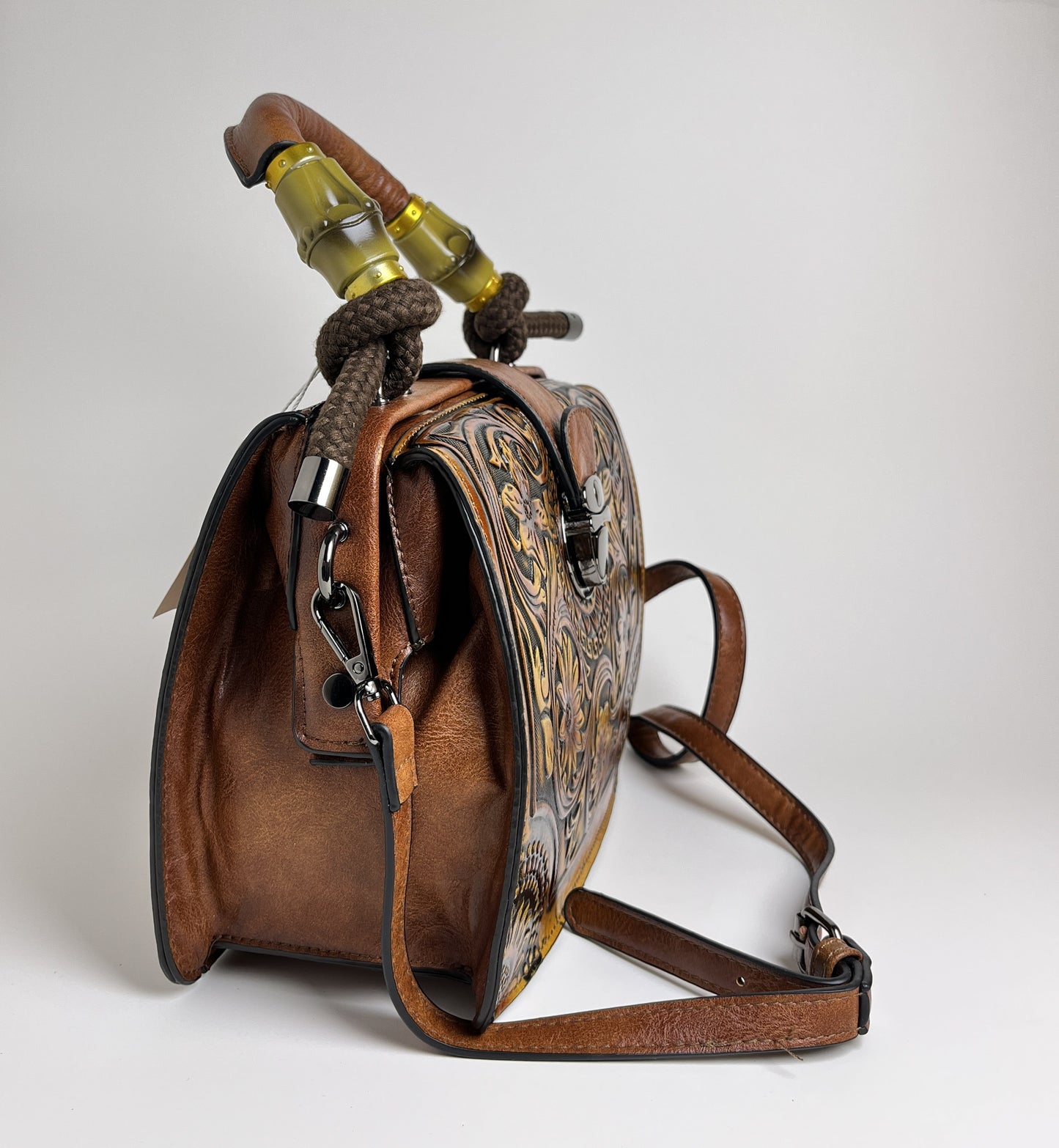 Vintage Floral Carved Leather Handbag – Women’s Crossbody Satchel