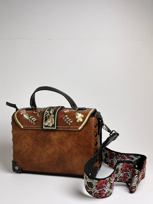 Vintage Floral Embroidered Crossbody Bag